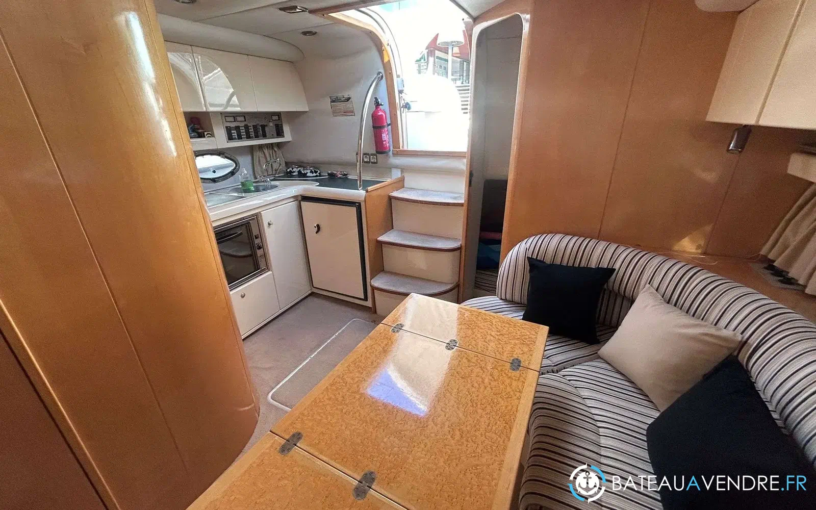 slider 12 Fairline Targa 37