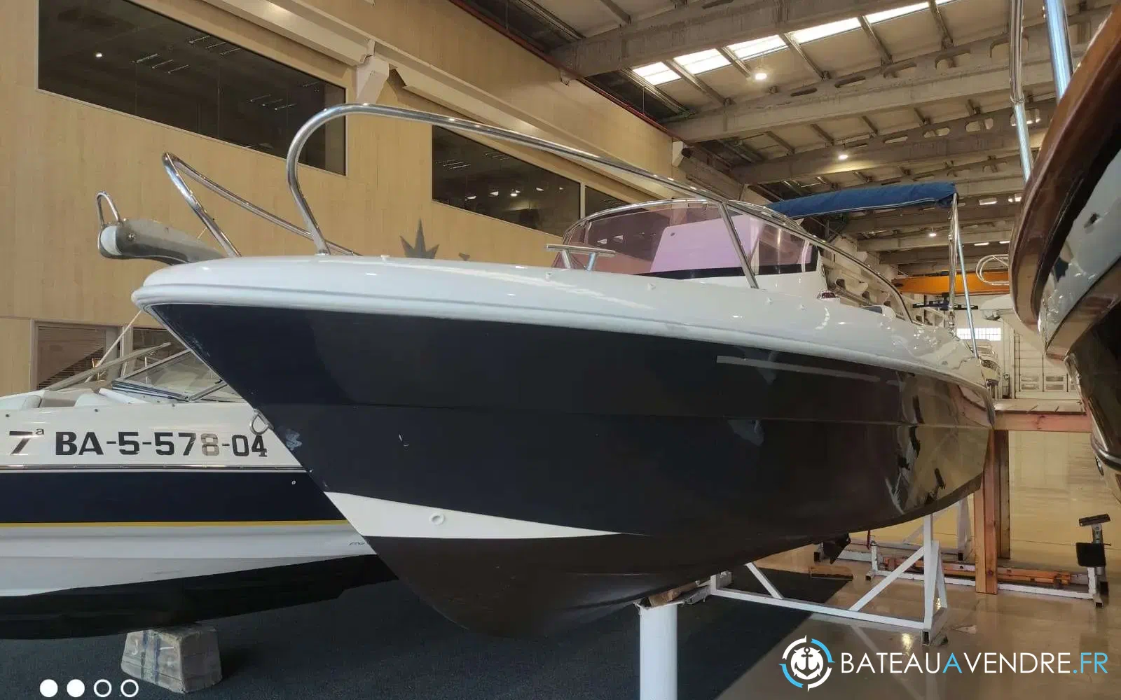 slider 0 Angler Seamark 550 SC