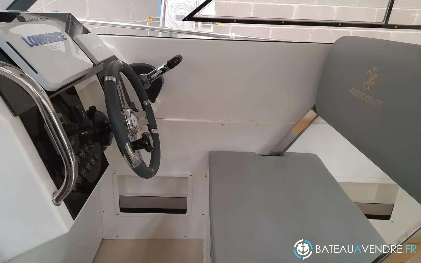 slider 4 Pacific Craft 785 Fishing Cruiser