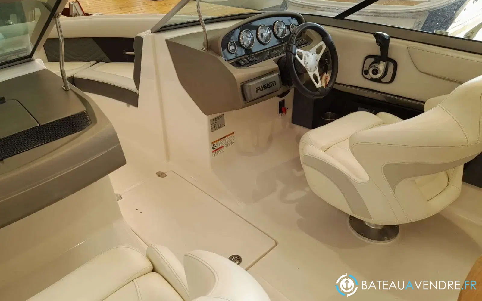 slider 2 Regal 2100