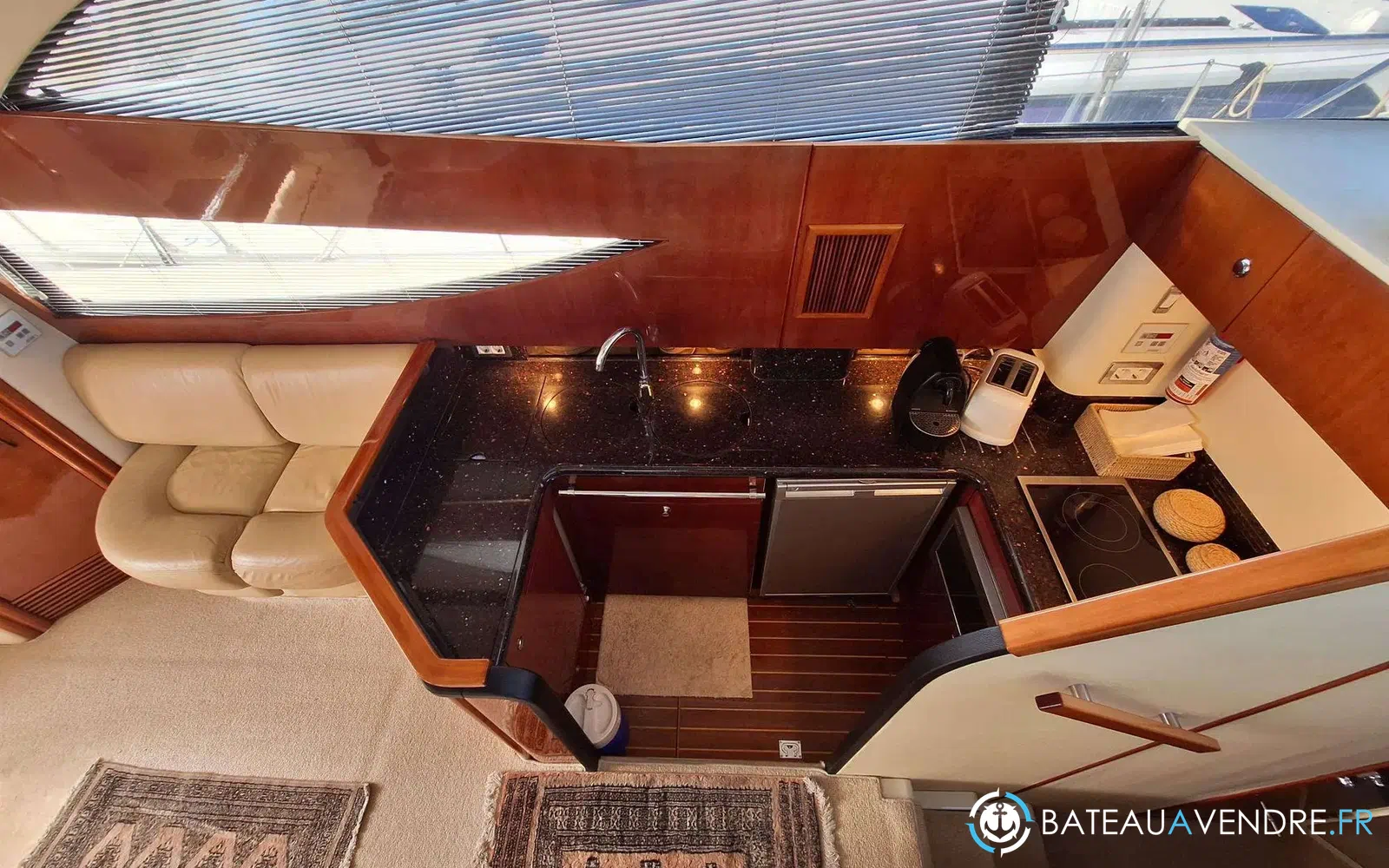slider 16 Fairline Phantom 46