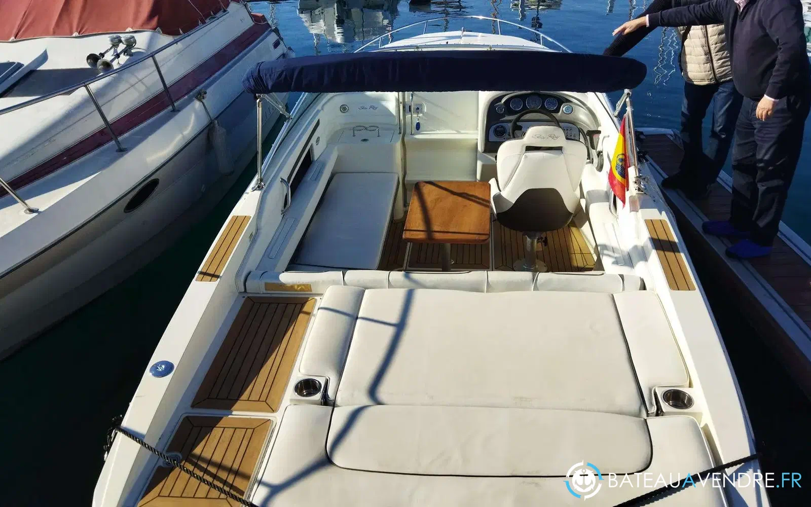 slider 5 Sea Ray 240 Sundancer Sea Ray 240 Sunsport
