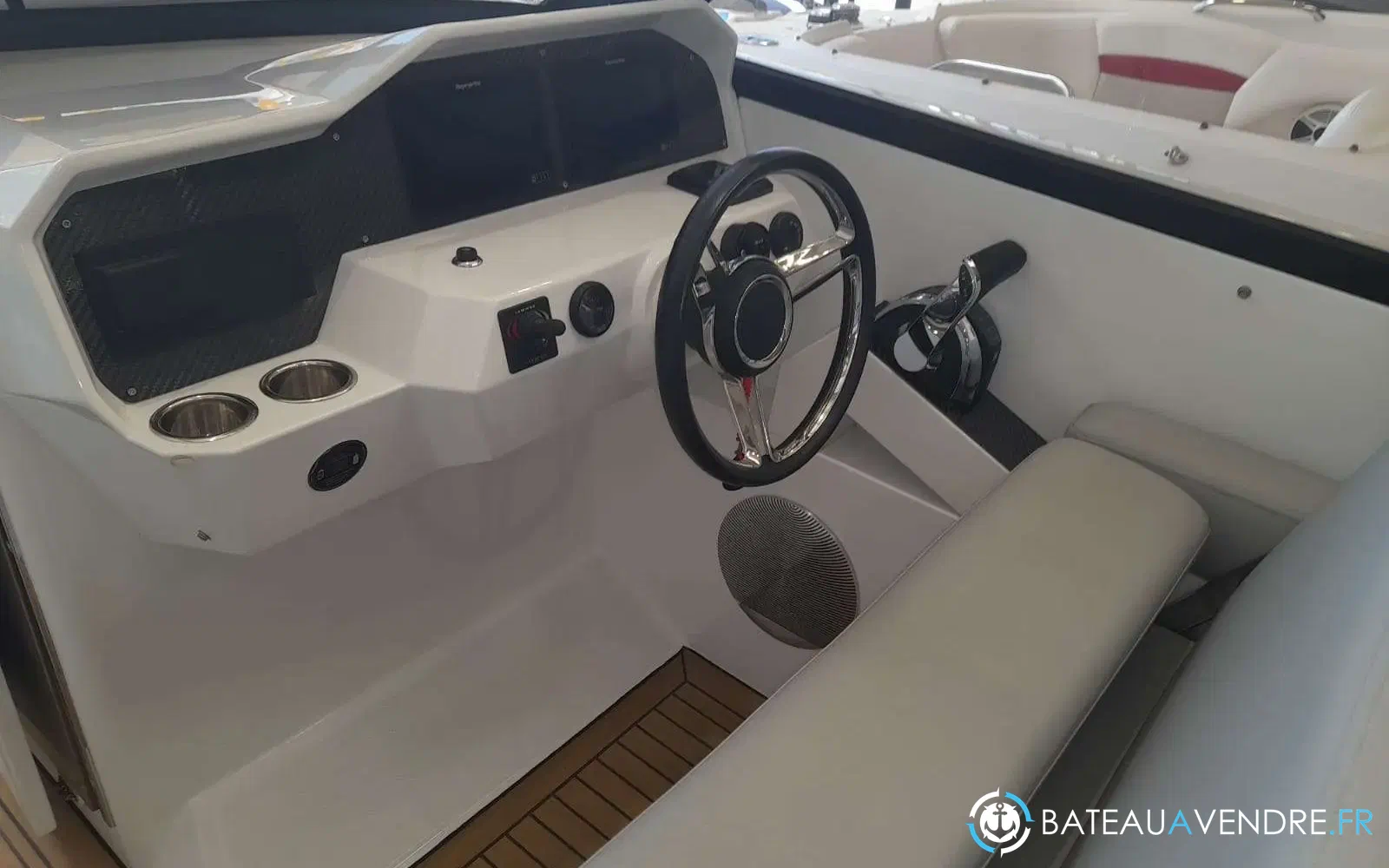 slider 3 Rand Boats Supreme 27