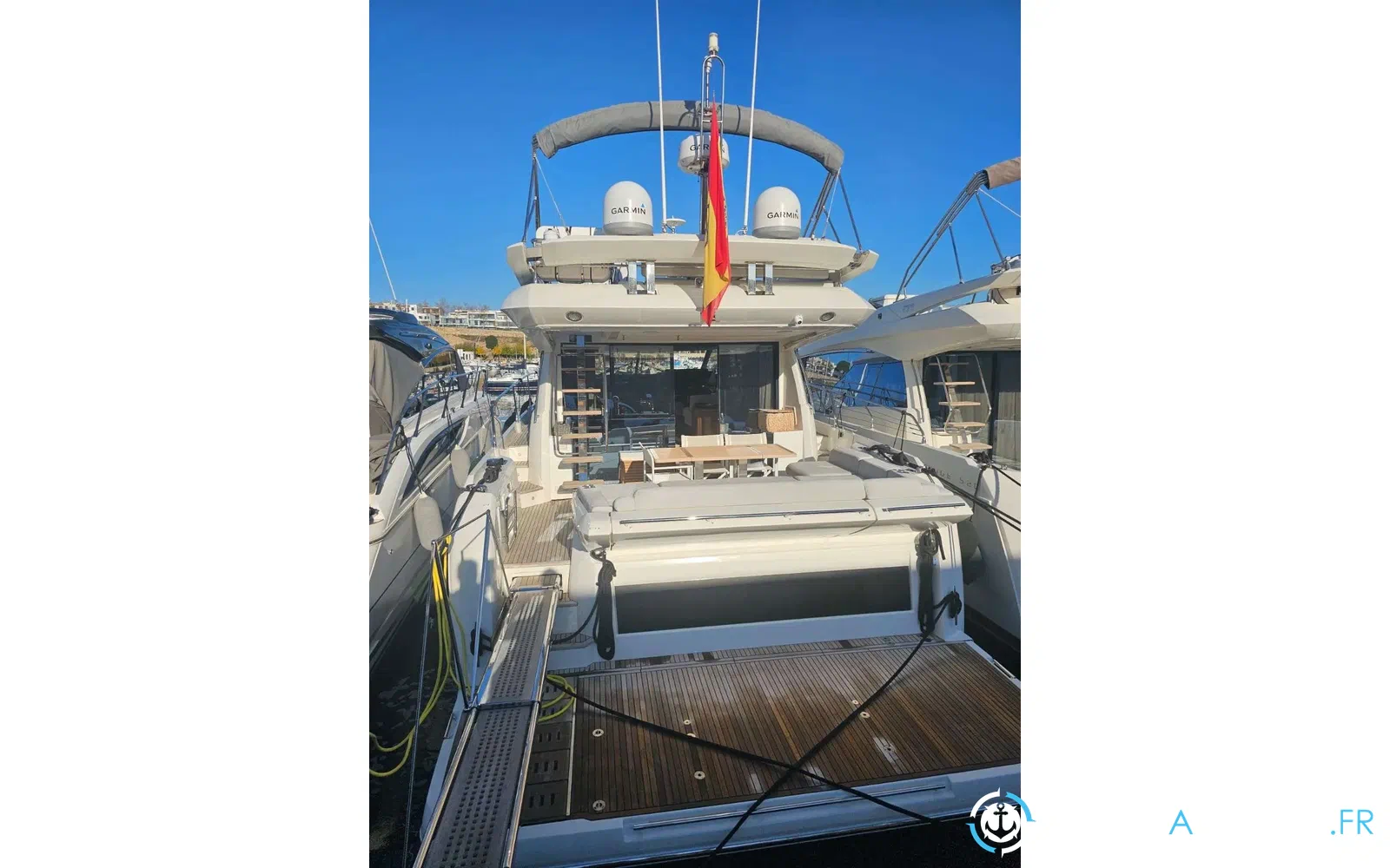 slider 0 Jeanneau Prestige 590