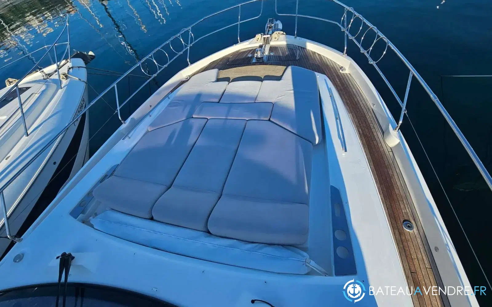slider 37 Jeanneau Prestige 590