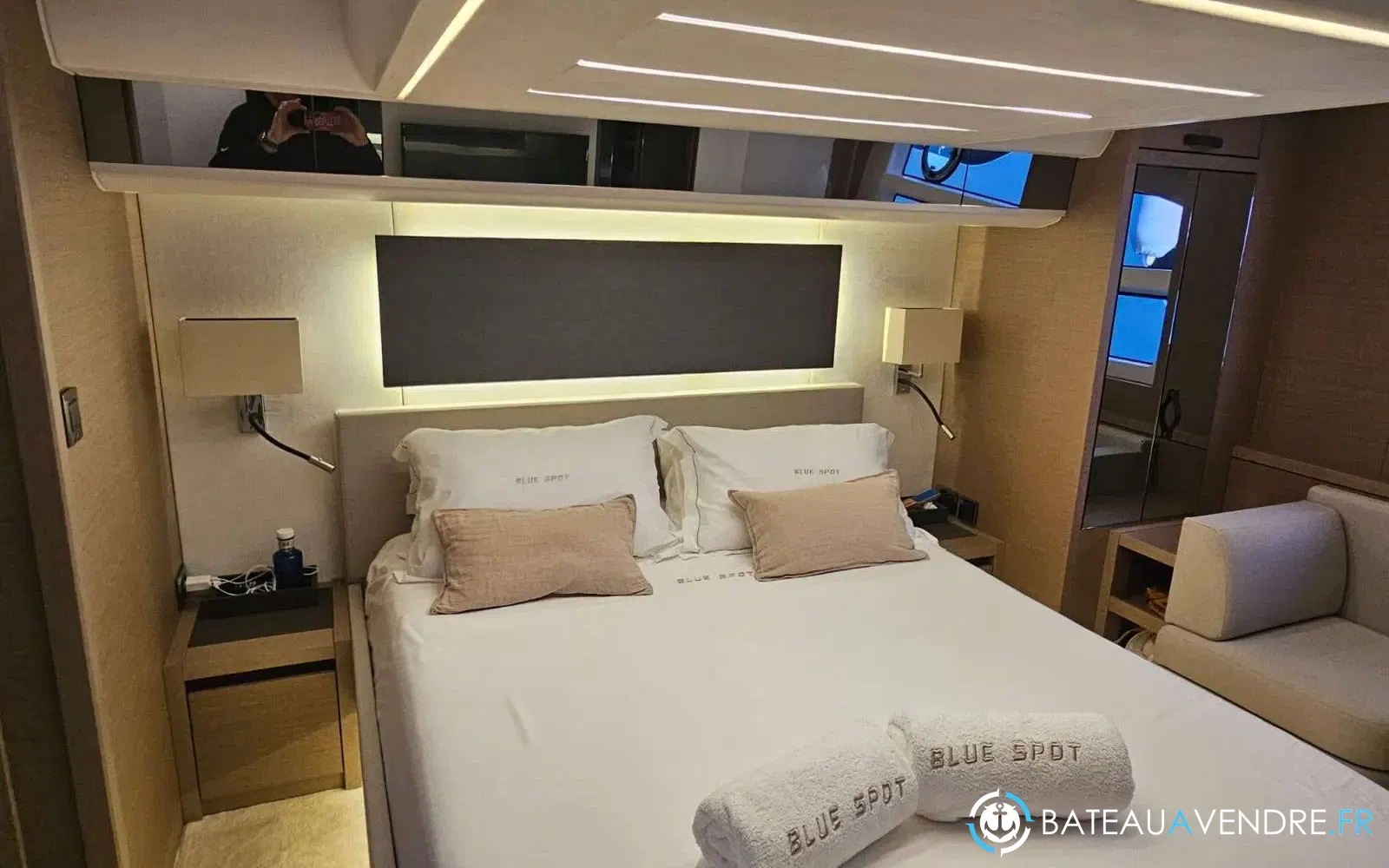 slider 44 Jeanneau Prestige 590