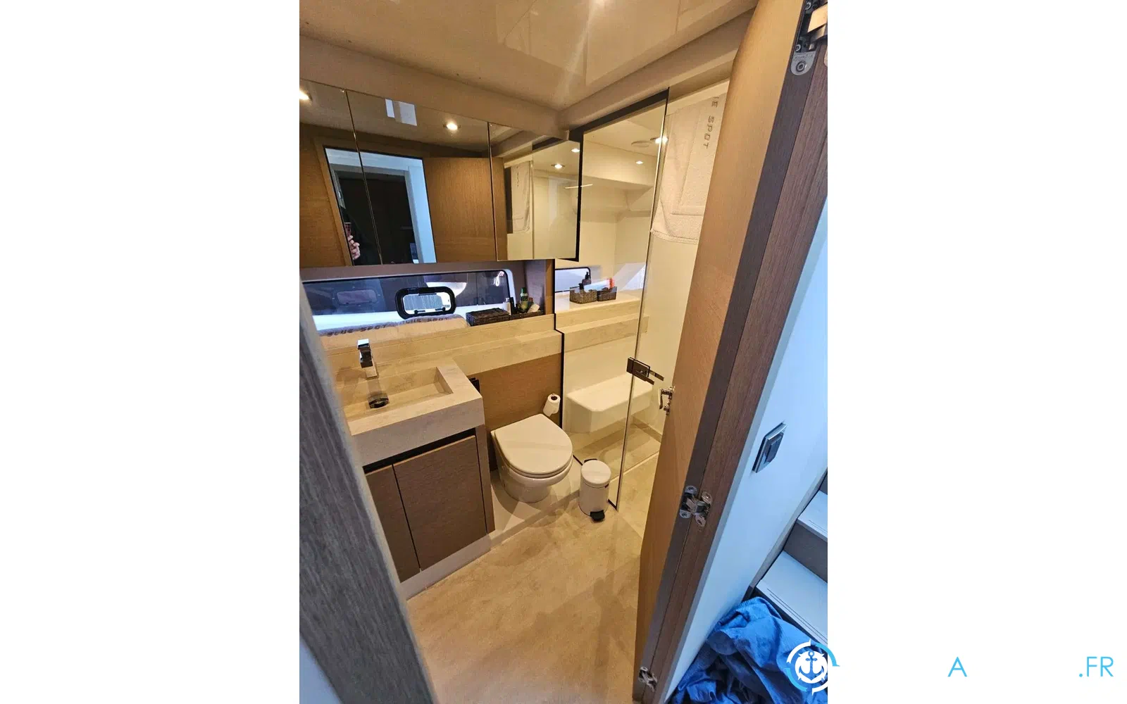 slider 45 Jeanneau Prestige 590