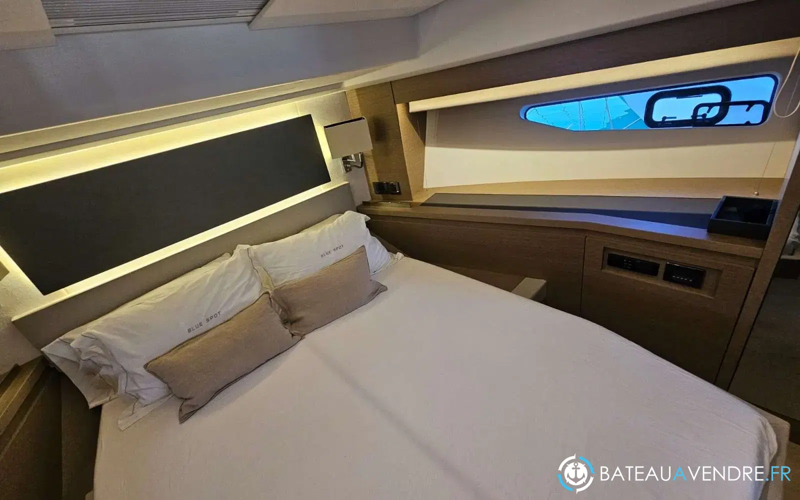 slider 51 Jeanneau Prestige 590