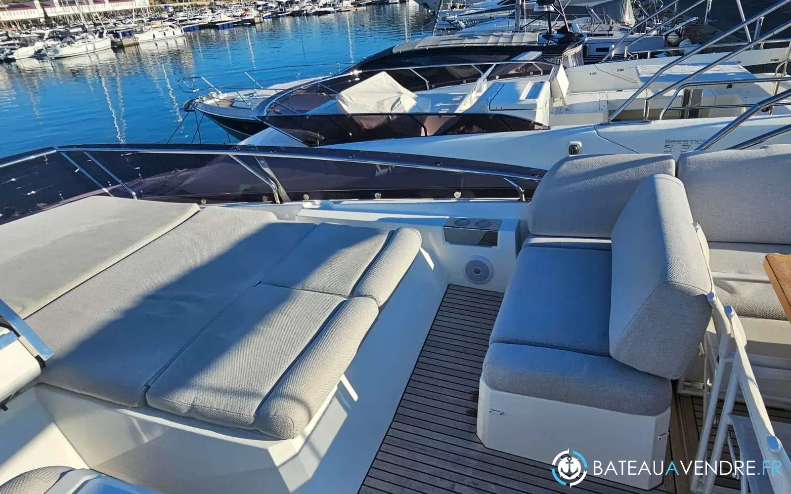 slider 52 Jeanneau Prestige 590
