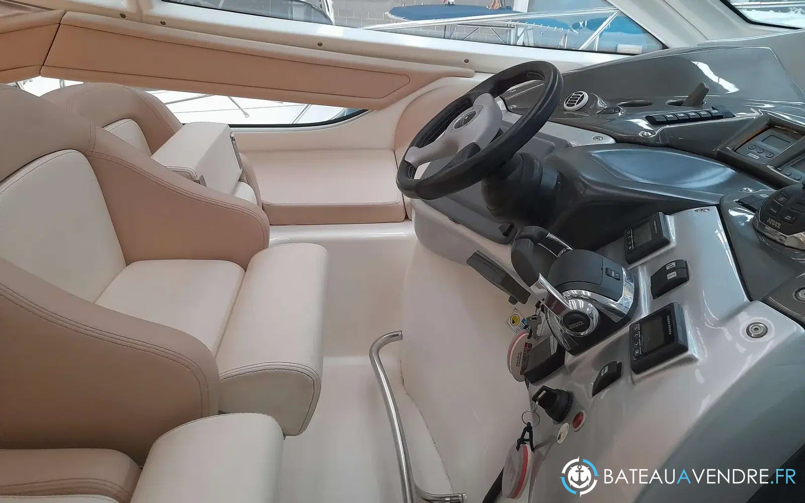 slider 22 Cranchi Mediterranee 43 Hard Top