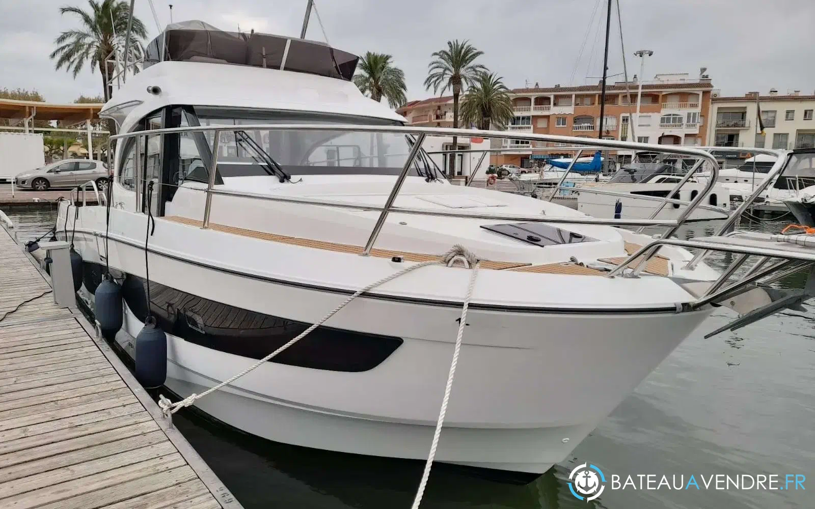 slider 31 Beneteau Antares 11 Fly