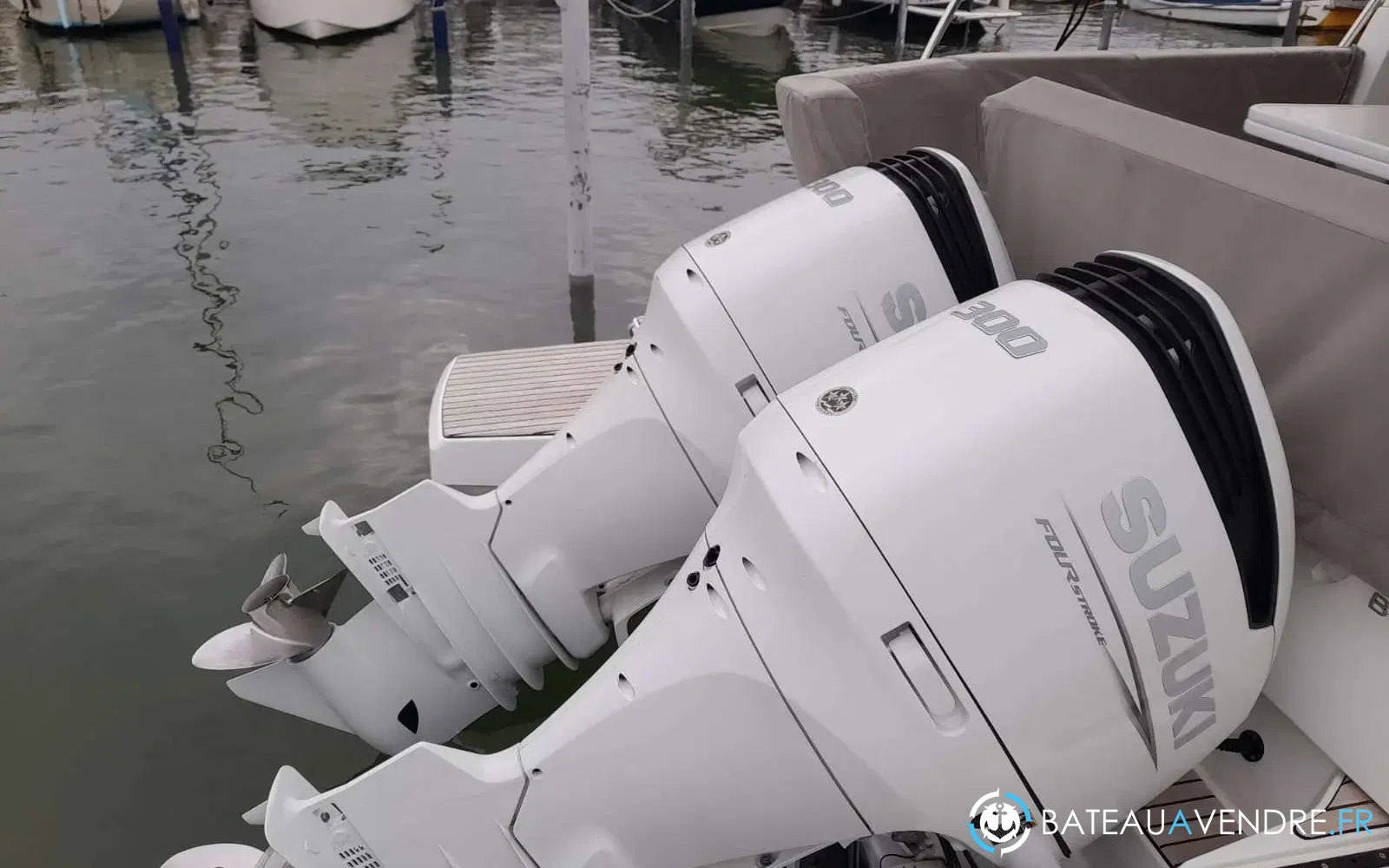 slider 6 Beneteau Antares 11 Fly