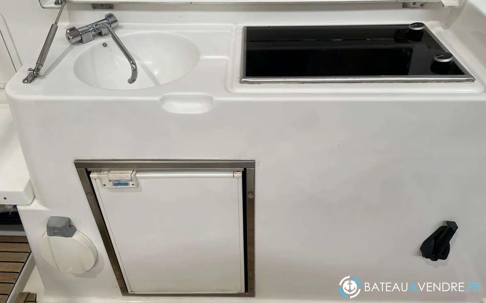 slider 9 Beneteau Monte Carlo 27