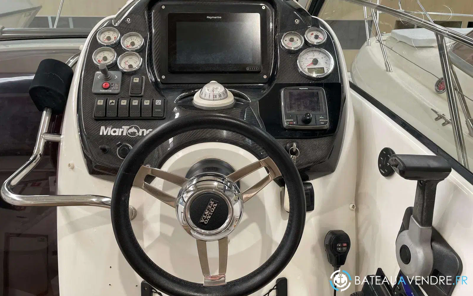 slider 4 Beneteau Monte Carlo 27