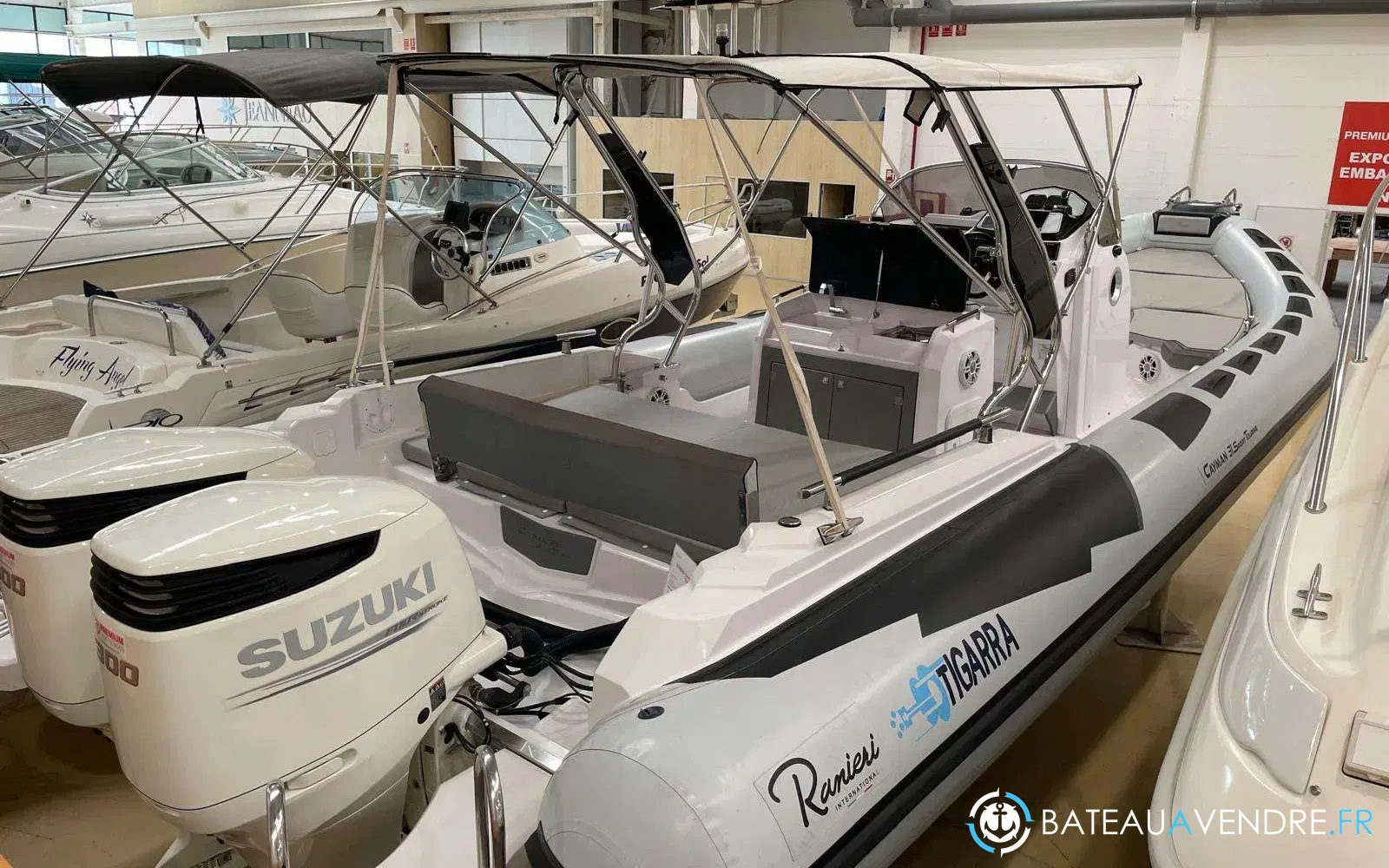 slider 0 Ranieri Cayman 31 Sport Touring