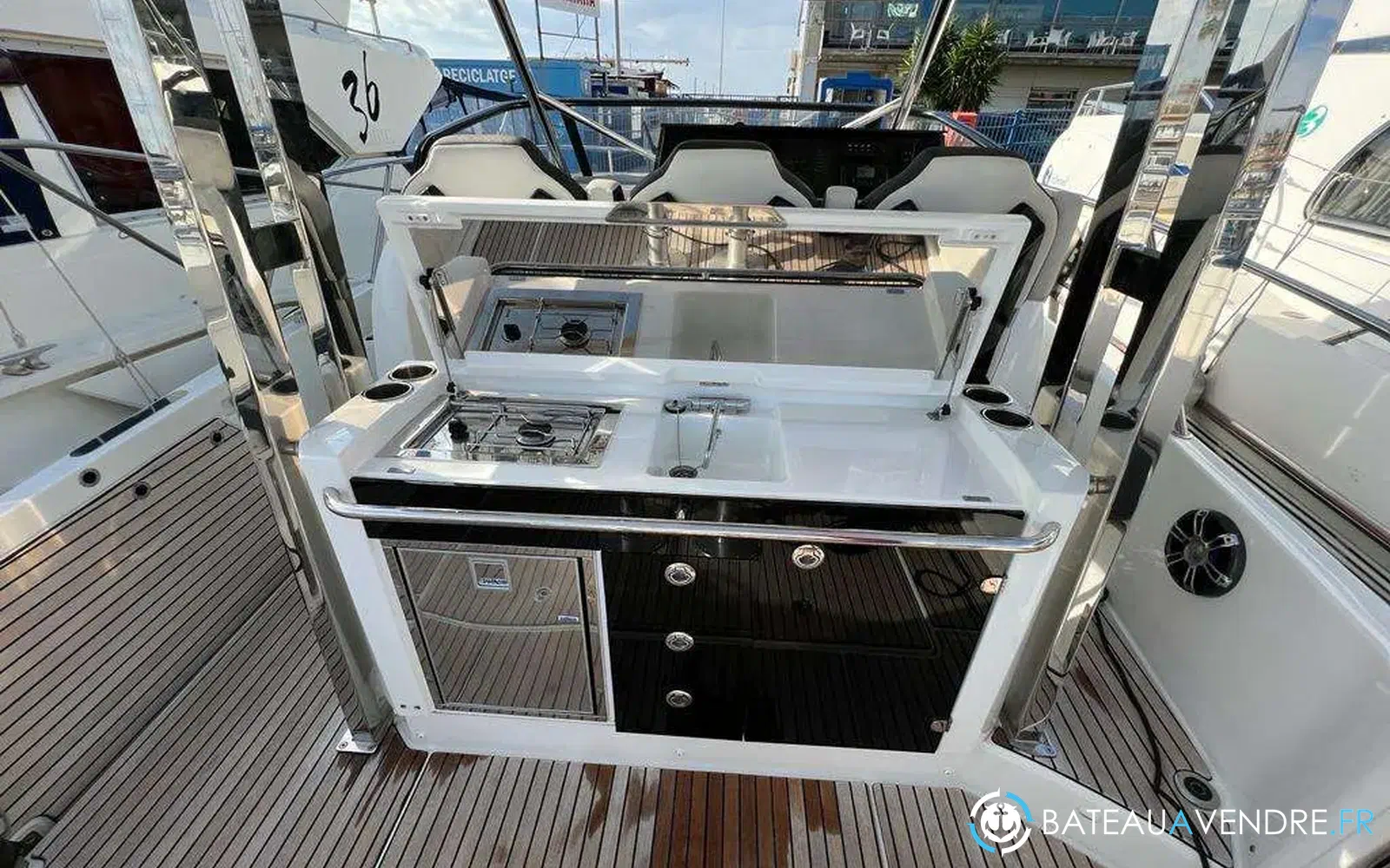 slider 21 Jeanneau Cap Camarat 10.5 WA Cap Camarat 10.5 Wa Serie 2