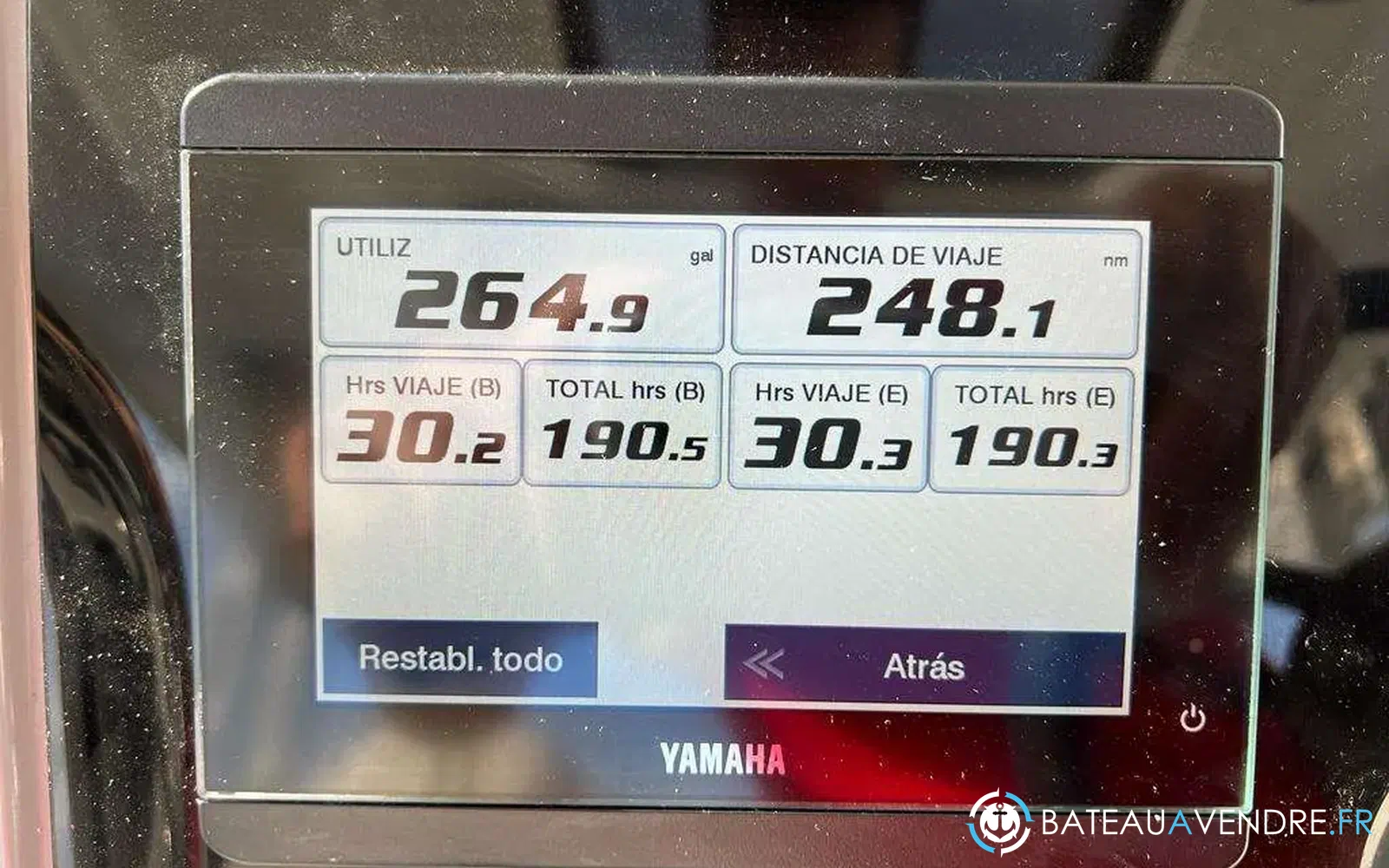 slider 27 Jeanneau Cap Camarat 10.5 WA Cap Camarat 10.5 Wa Serie 2