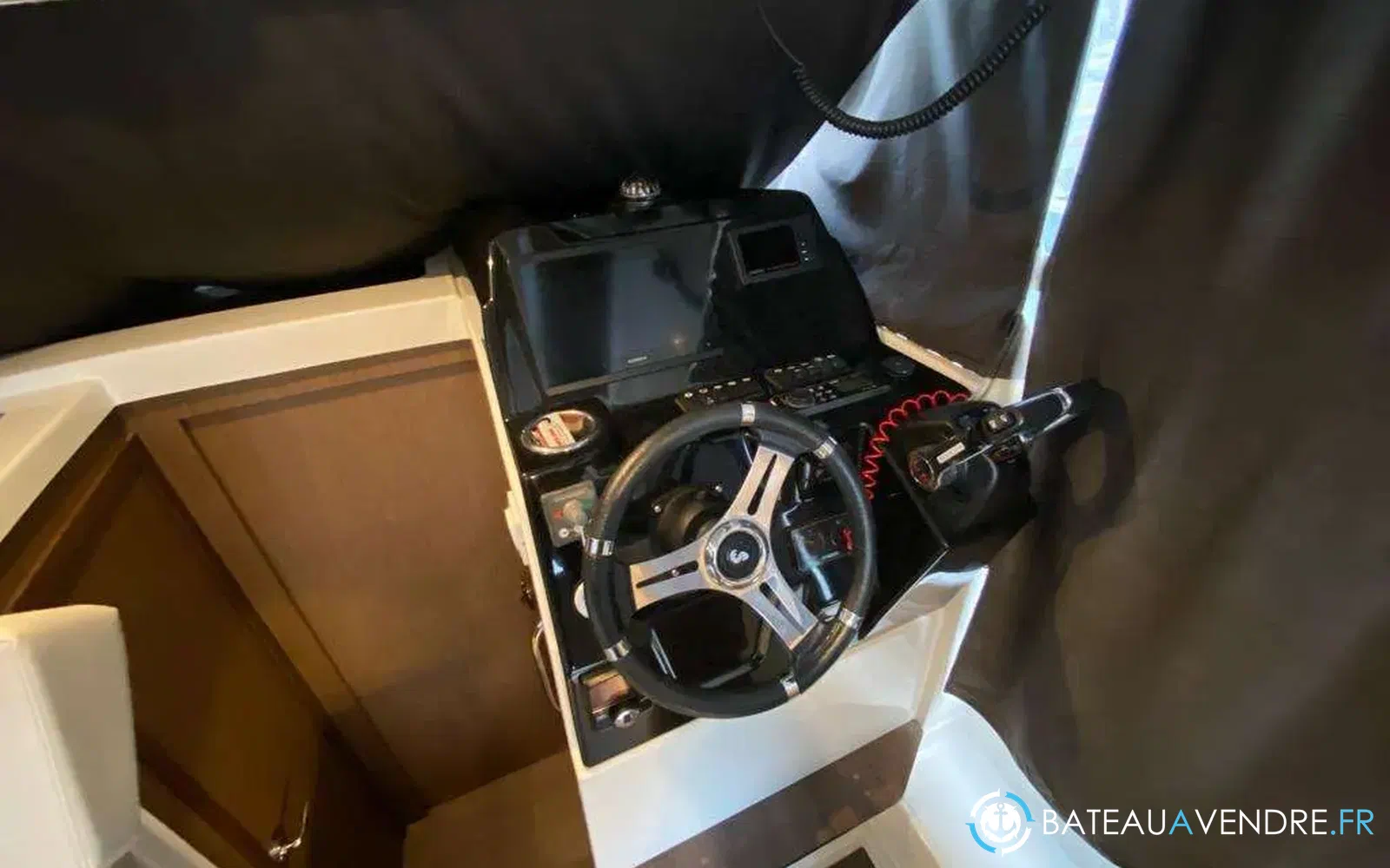 slider 2 Beneteau Antares Serie 9