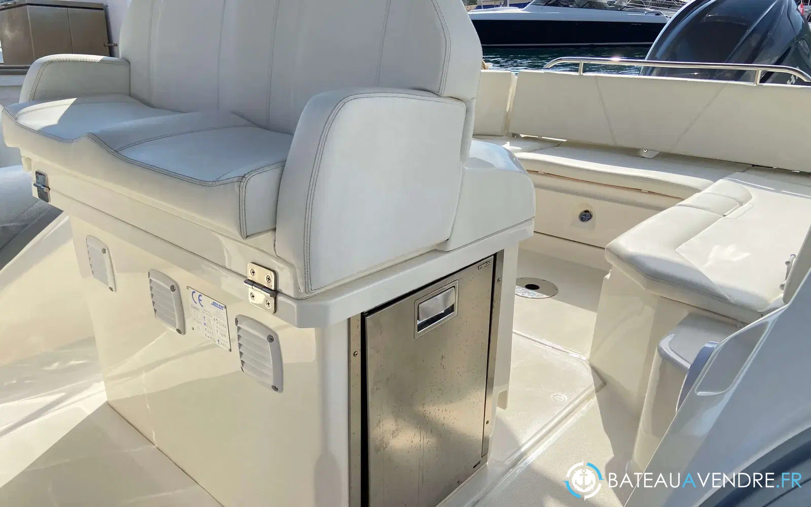 slider 19 Joker Boat Clubman 28