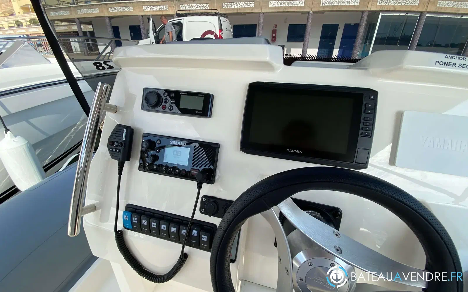 slider 6 Joker Boat Clubman 28