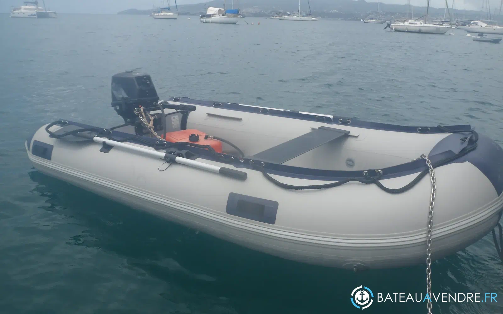 slider 19 Fountaine Pajot Orana 44