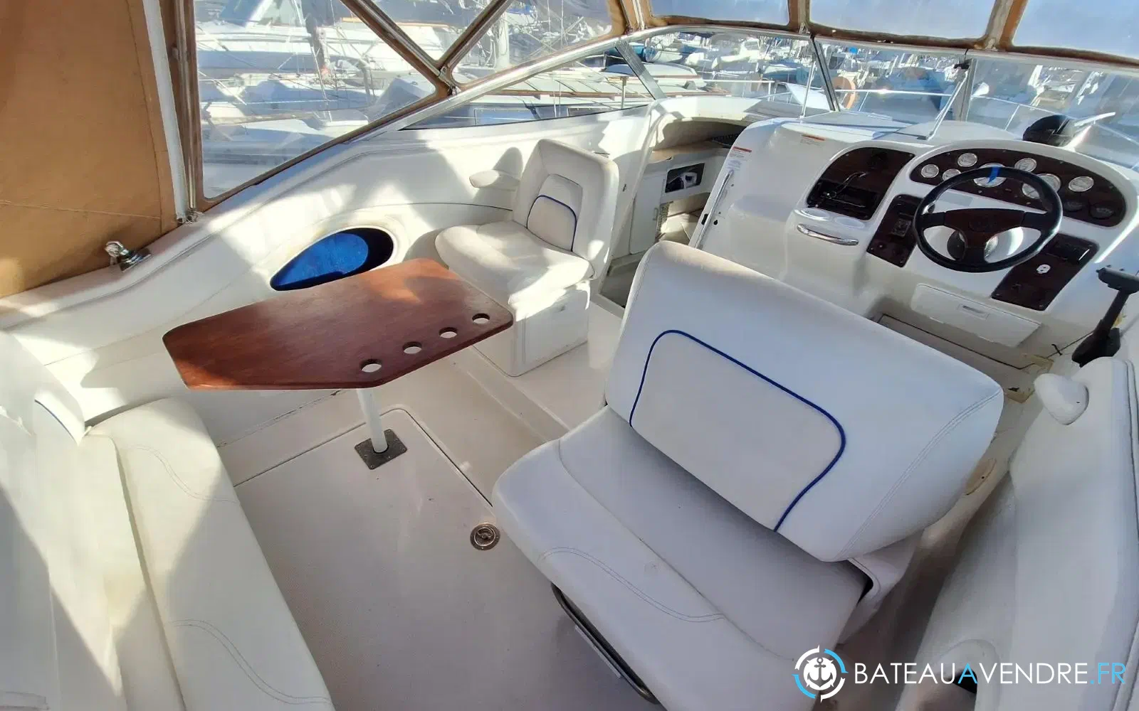 slider 11 Chris Craft Crowne 25