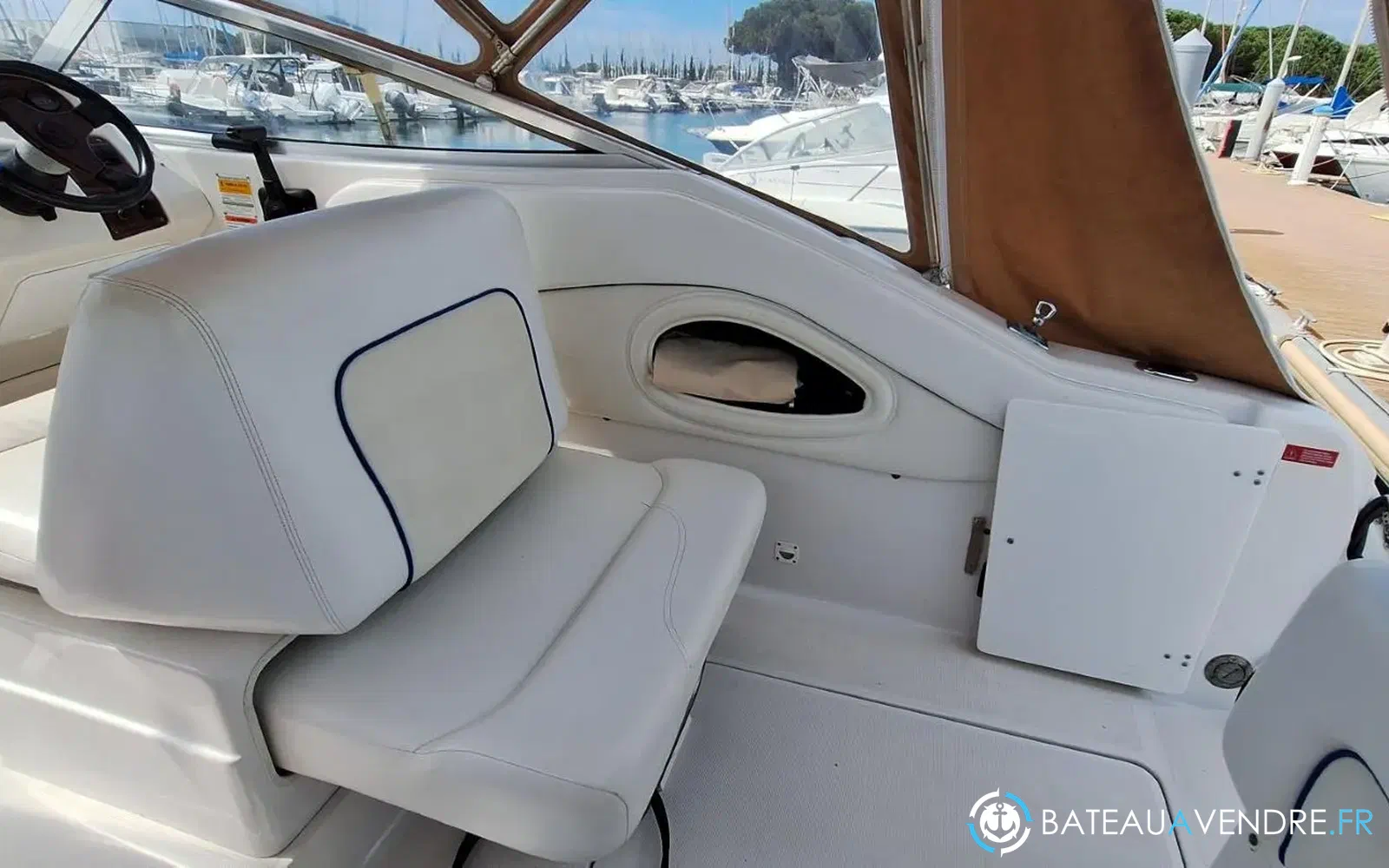 slider 14 Chris Craft Crowne 25