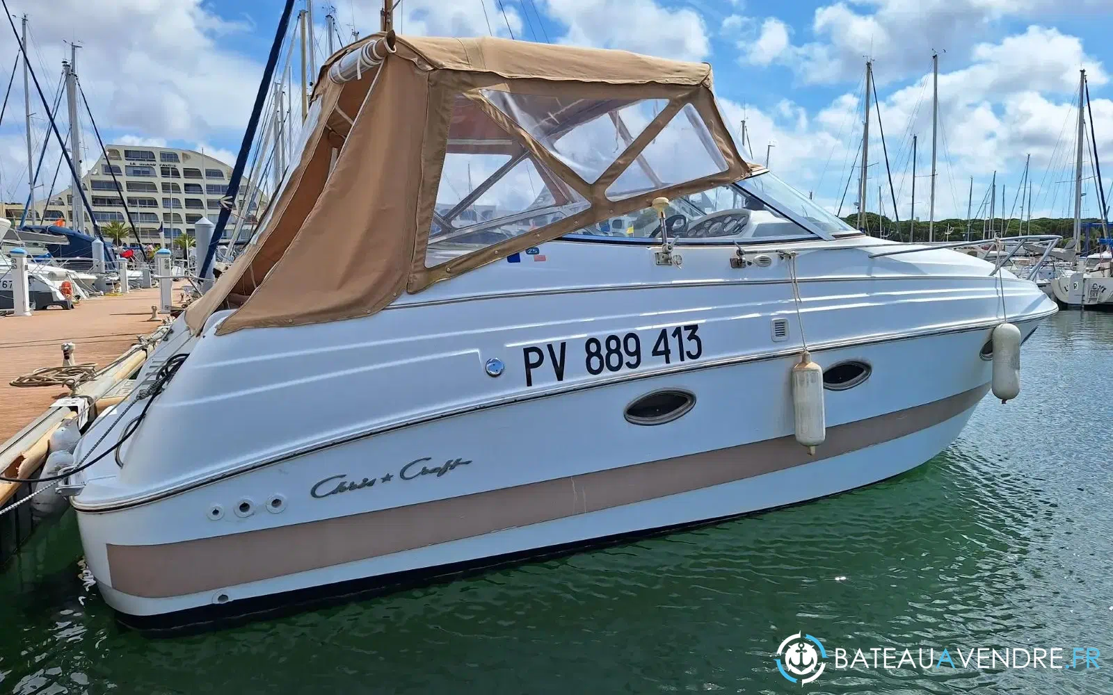 slider 17 Chris Craft Crowne 25