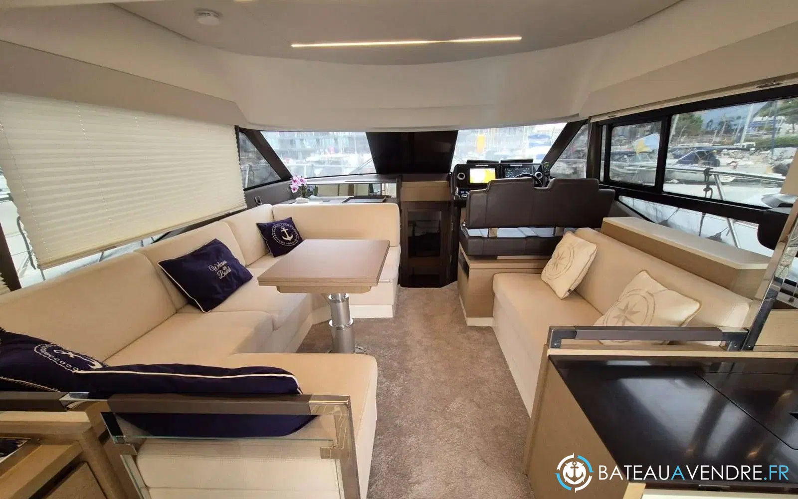 slider 9 Jeanneau Prestige 460 Fly