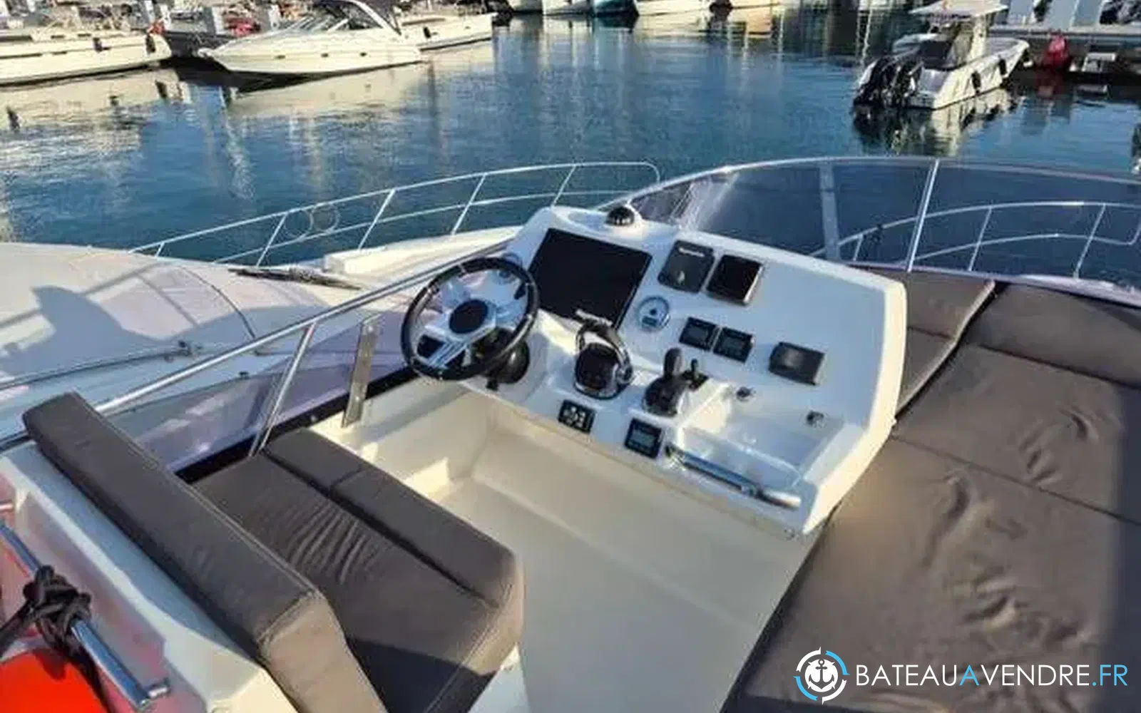 slider 16 Jeanneau Prestige 460 Fly