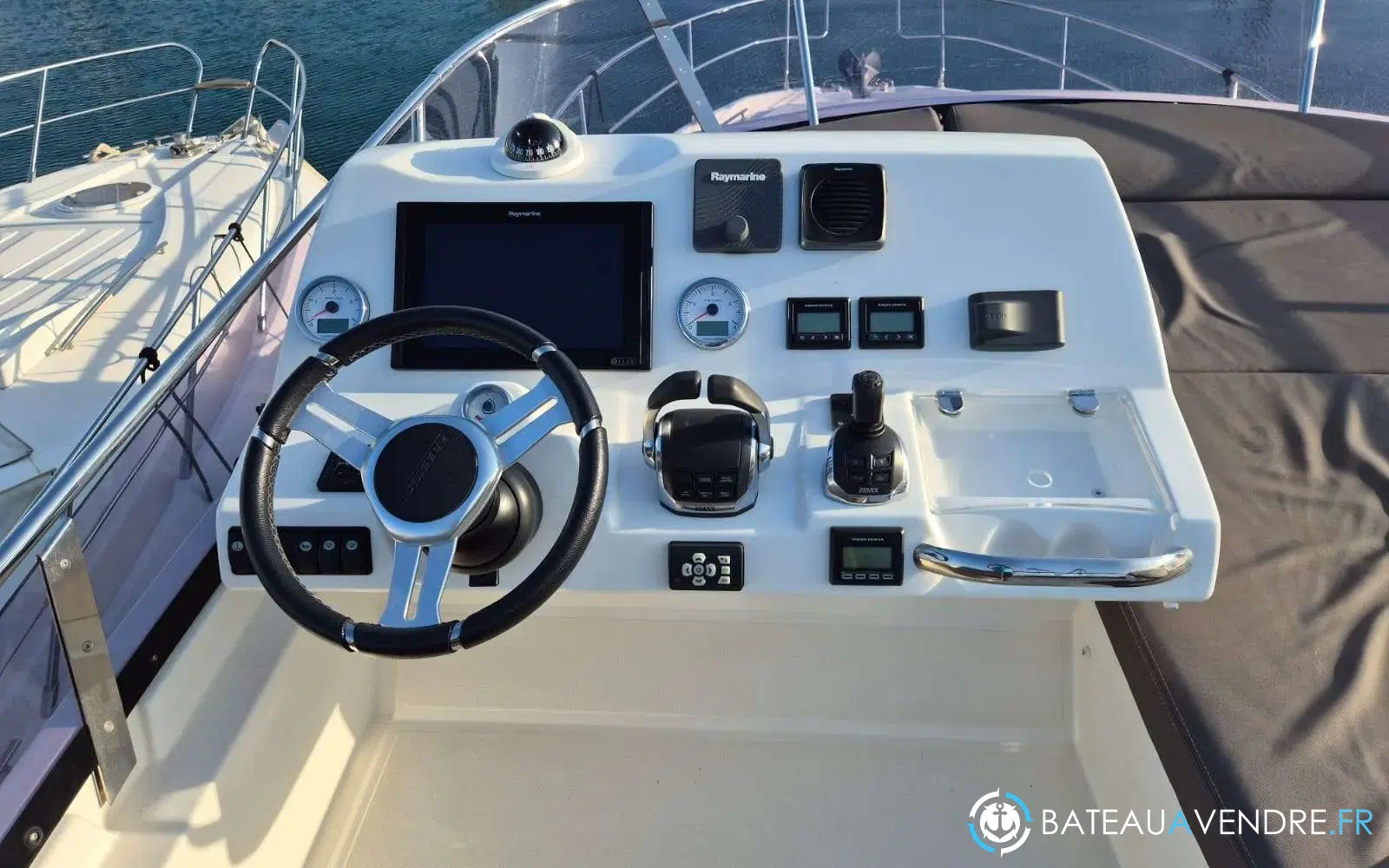 slider 2 Jeanneau Prestige 460 Fly