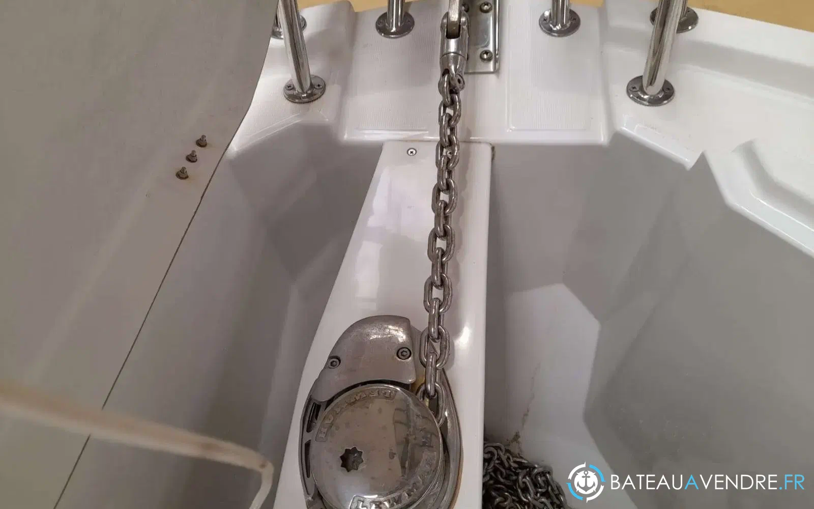 slider 3 Beneteau Antares 8 OB