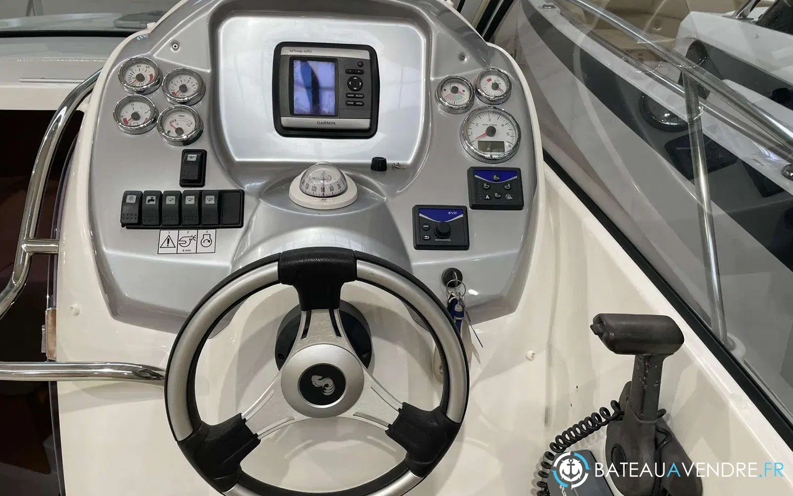 slider 12 Beneteau Monte Carlo 27