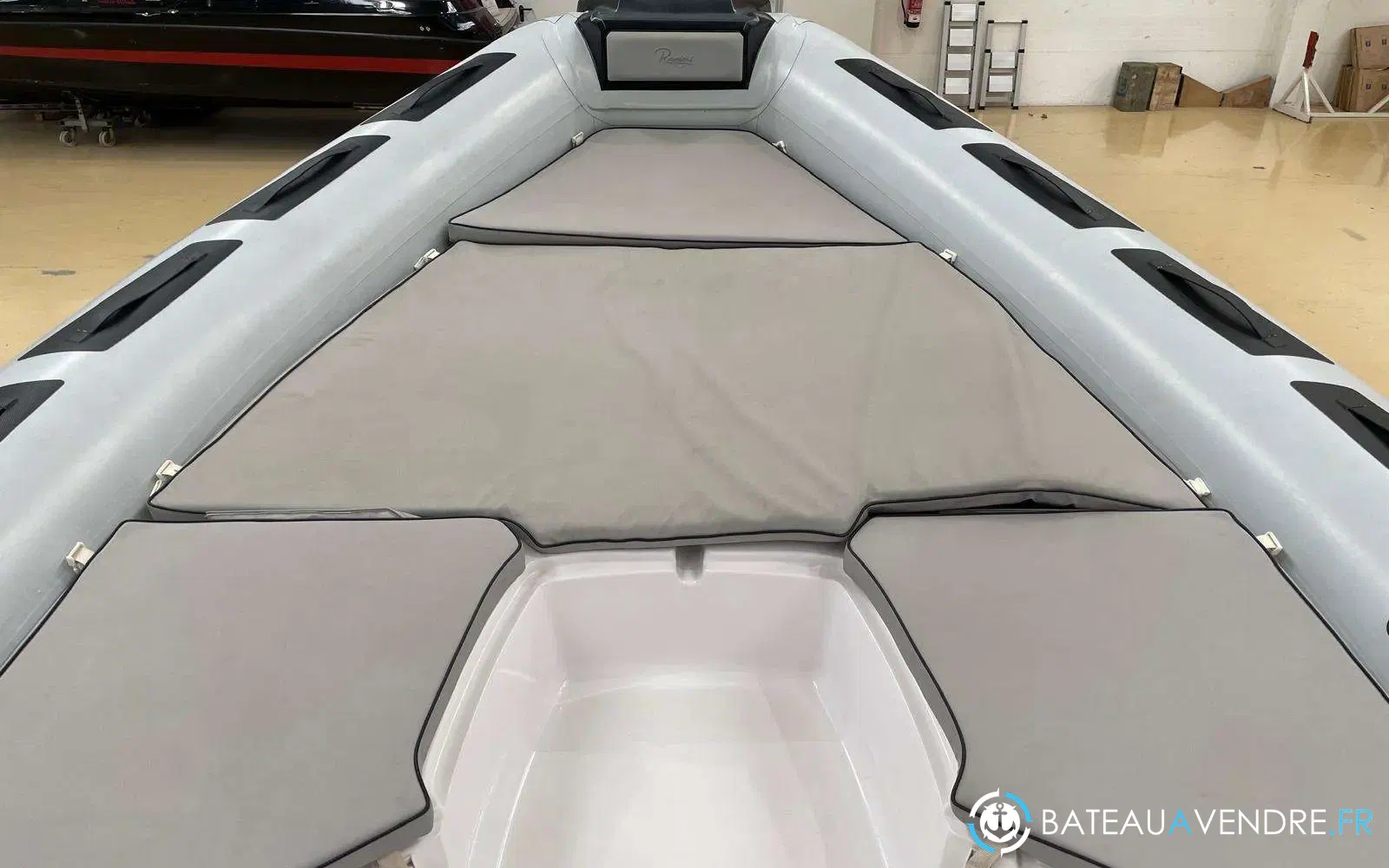 slider 8 Ranieri Cayman 31 Sport Touring