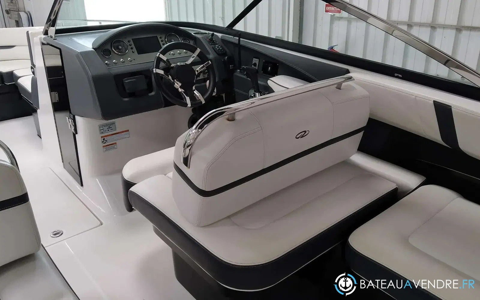 slider 2 Regal 2800