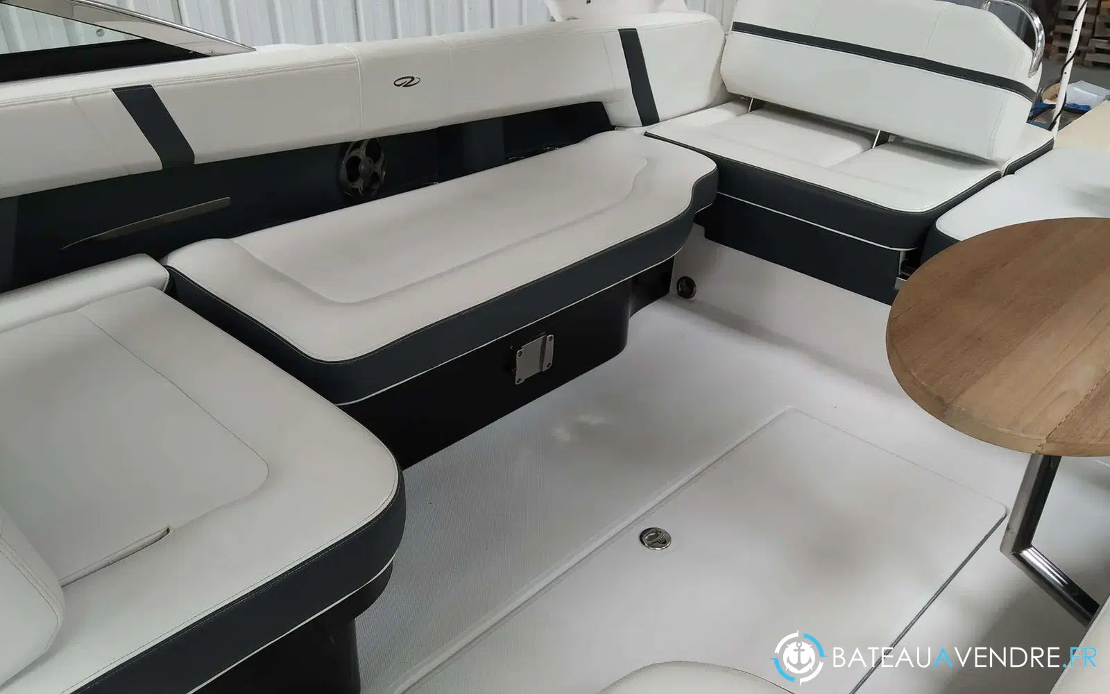 slider 30 Regal 2800