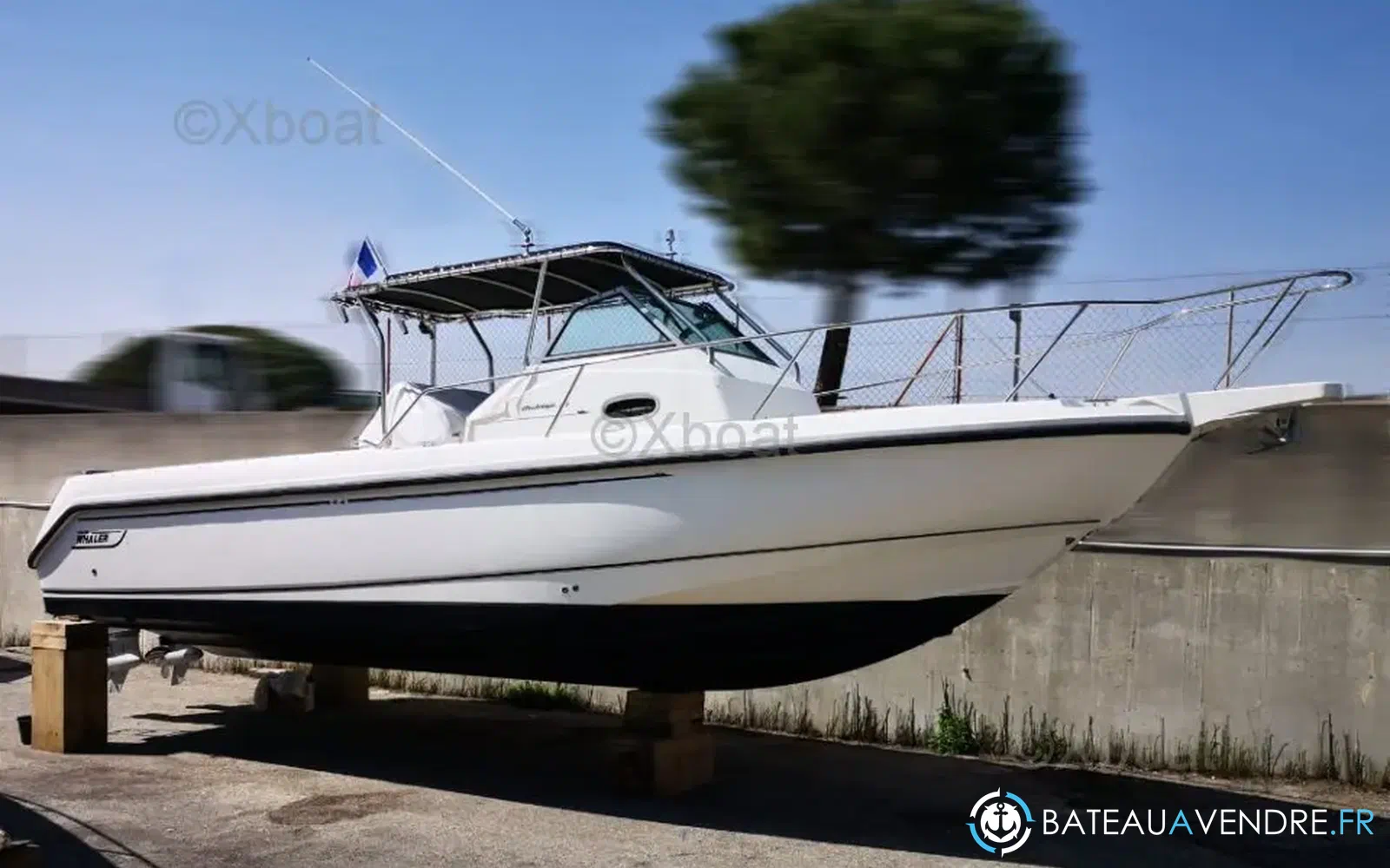 slider 0 Boston Whaler 28 Outrage