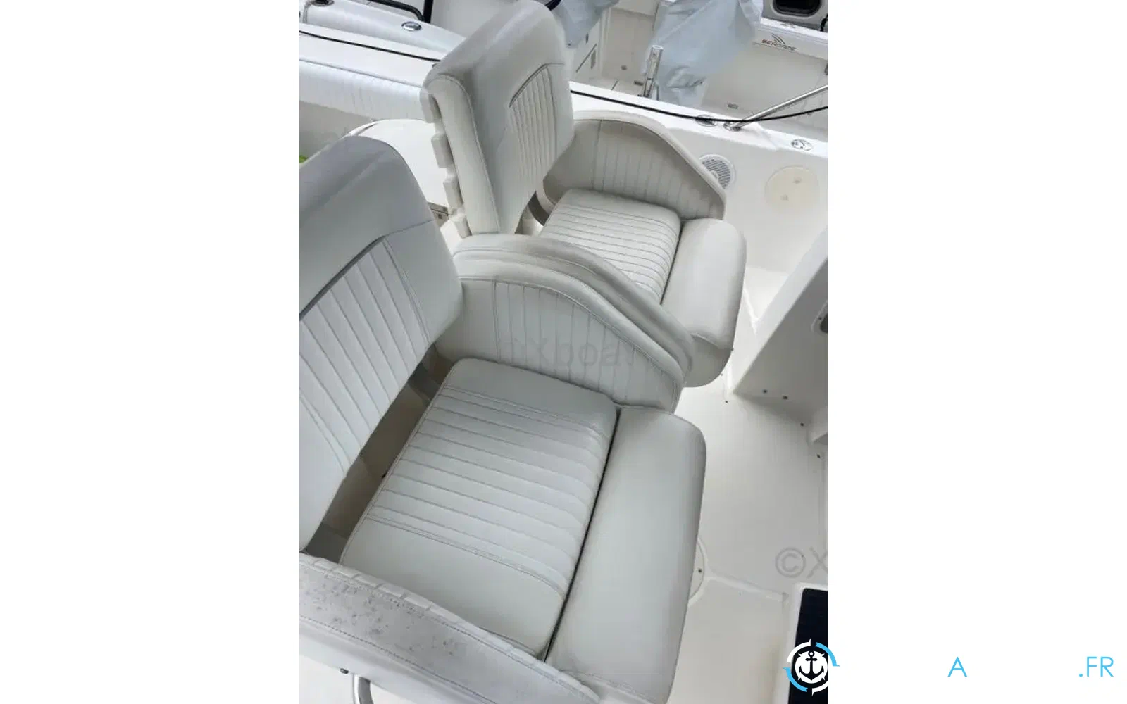 slider 6 Boston Whaler 28 Outrage