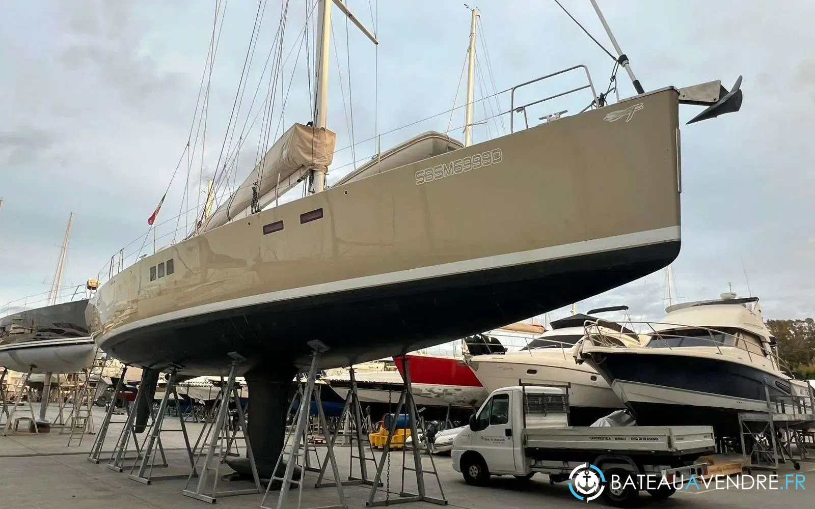 slider 0 Hanse 630