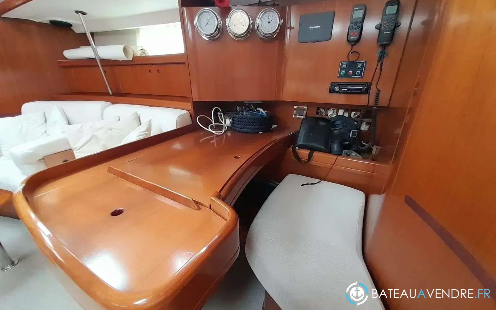 slider 12 Beneteau 57