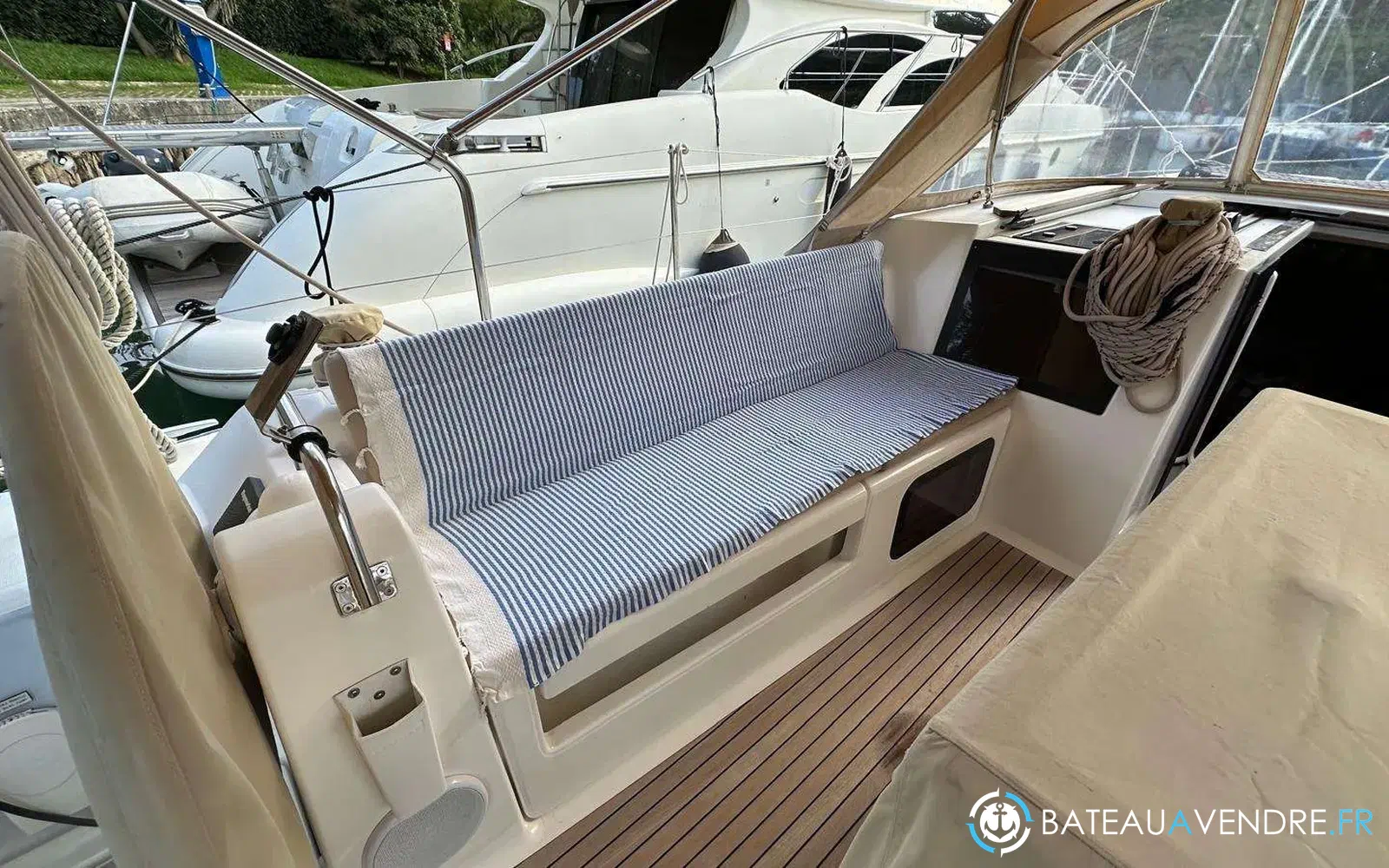 slider 7 Dufour 412 Grand Large