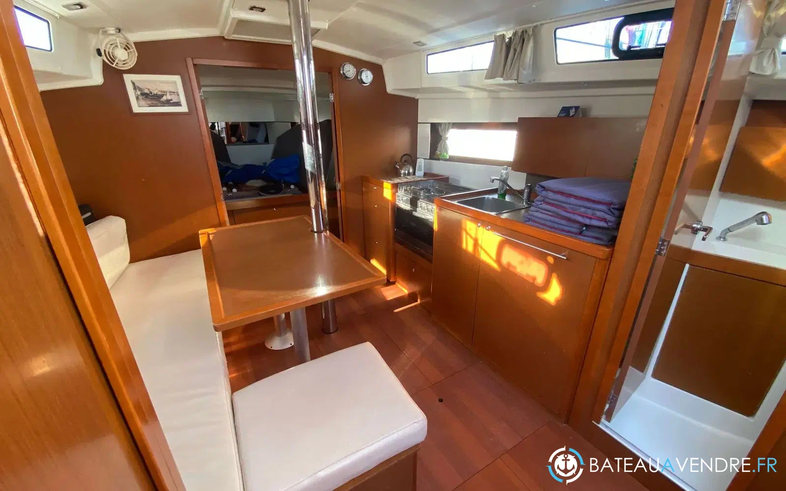 slider 16 Beneteau Oceanis 38.1