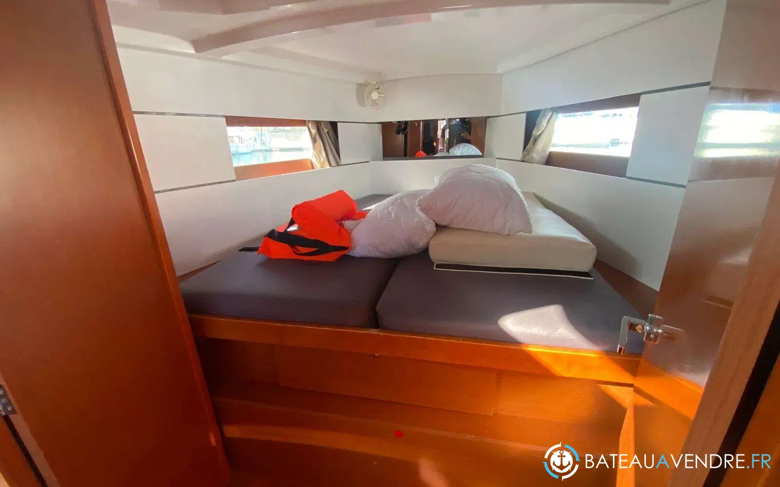 slider 1 Beneteau Oceanis 38.1