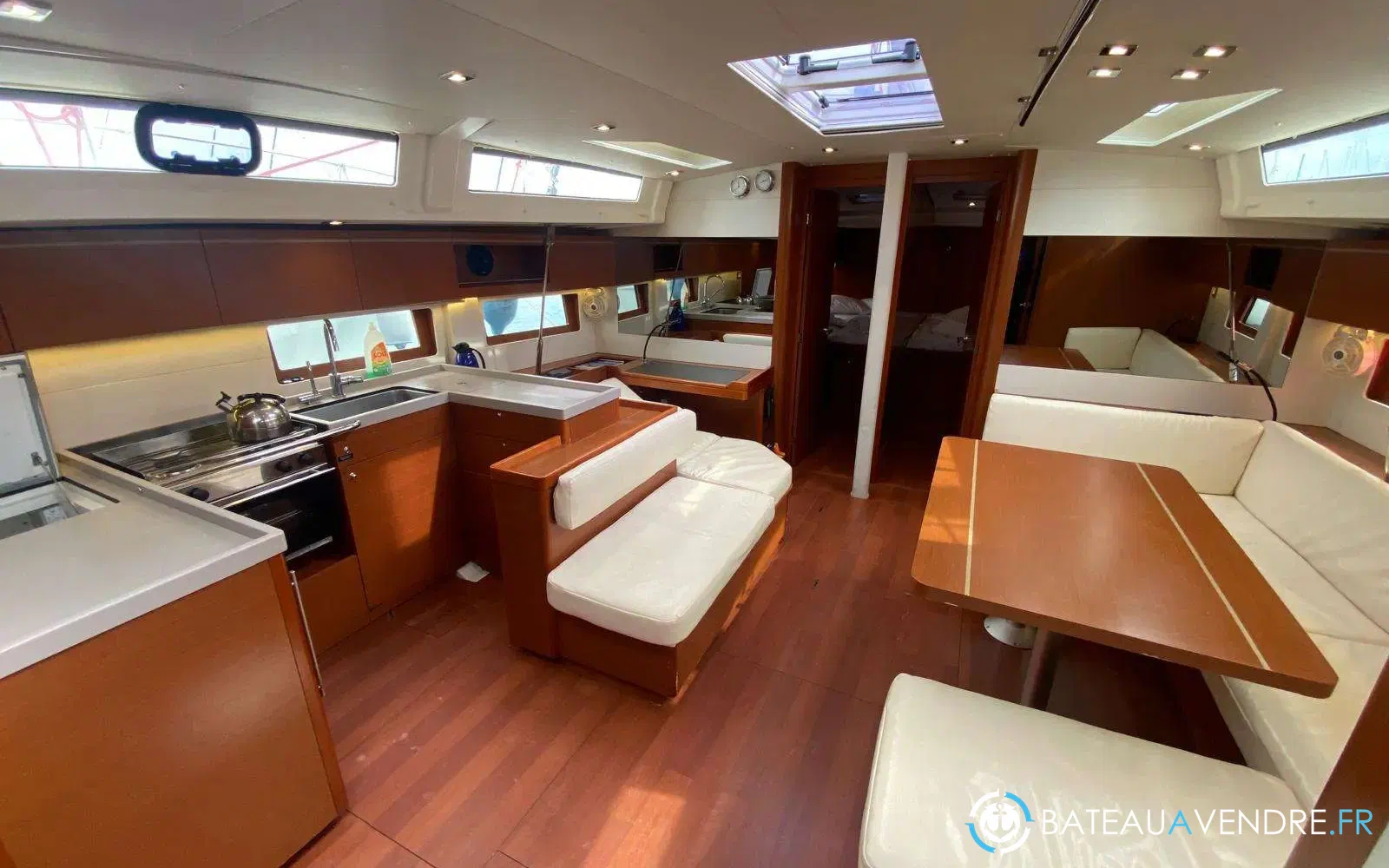 slider 33 Beneteau Oceanis 51.1