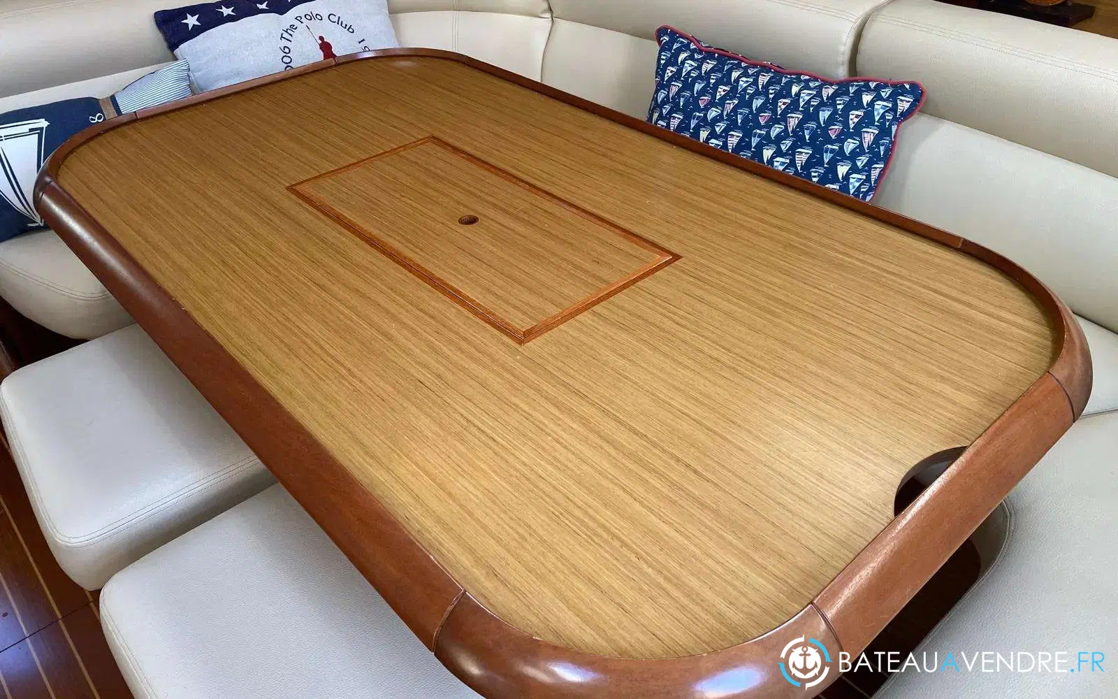 slider 22 Jeanneau Sun Odyssey 45