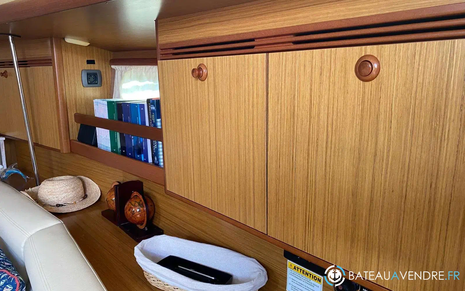 slider 8 Jeanneau Sun Odyssey 45