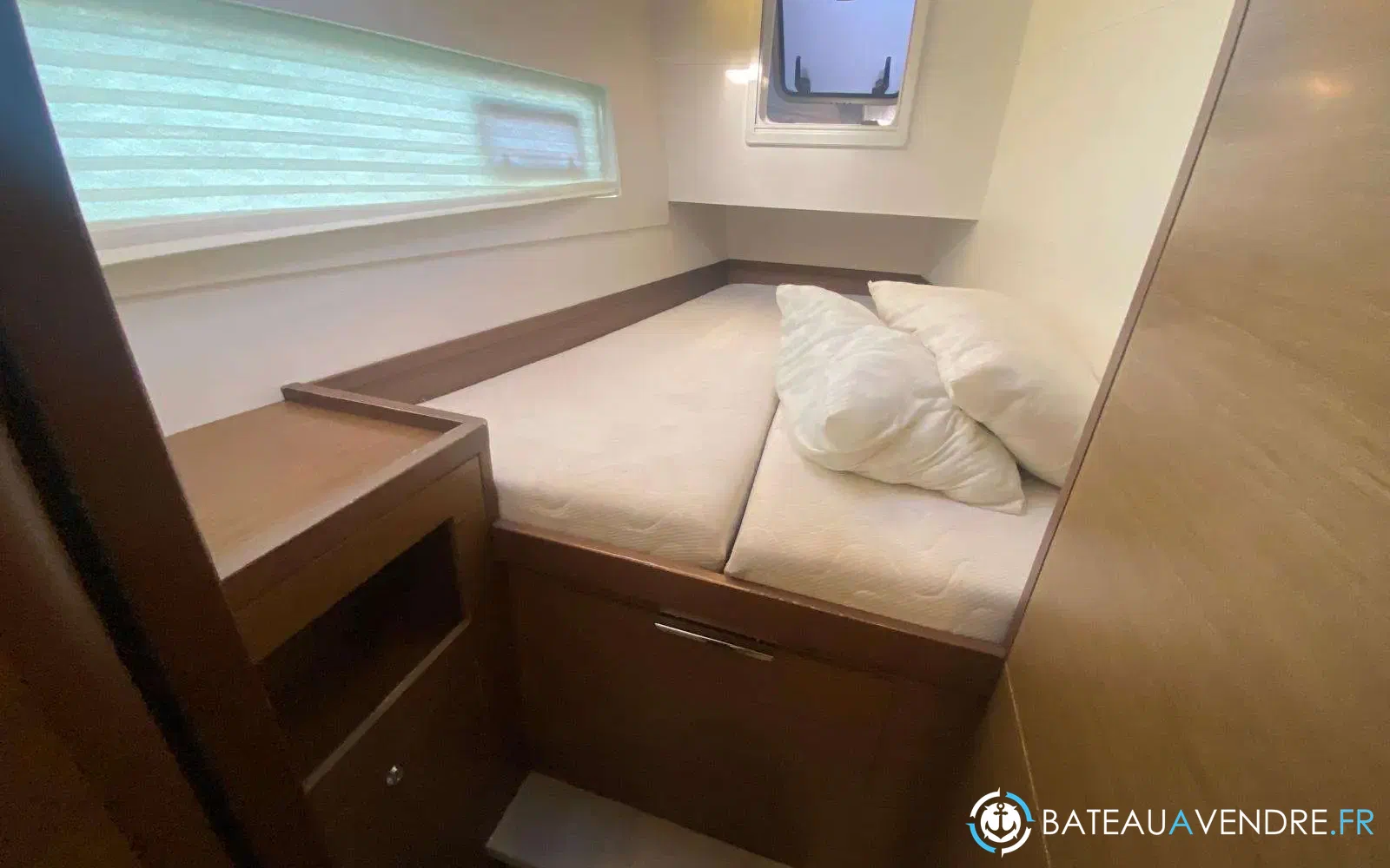 slider 30 Lagoon 40