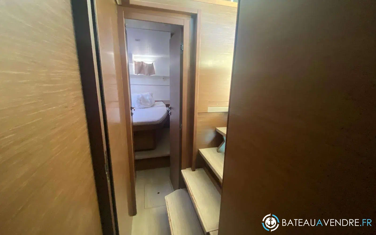 slider 36 Lagoon 40