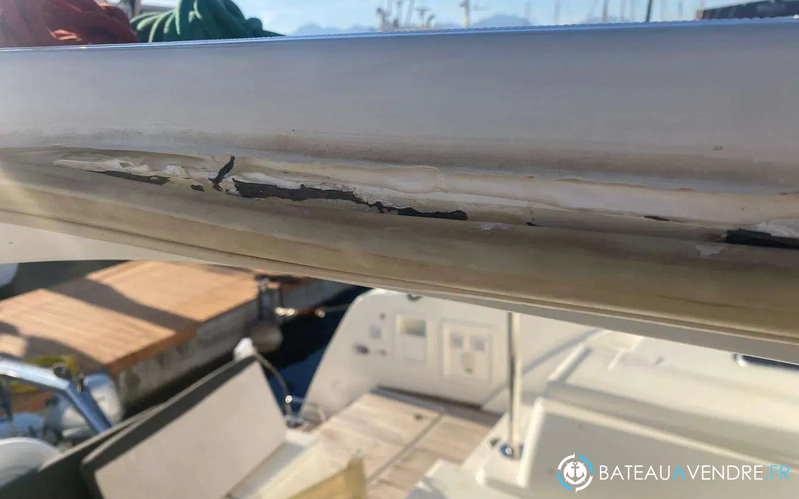 slider 4 Lagoon 40