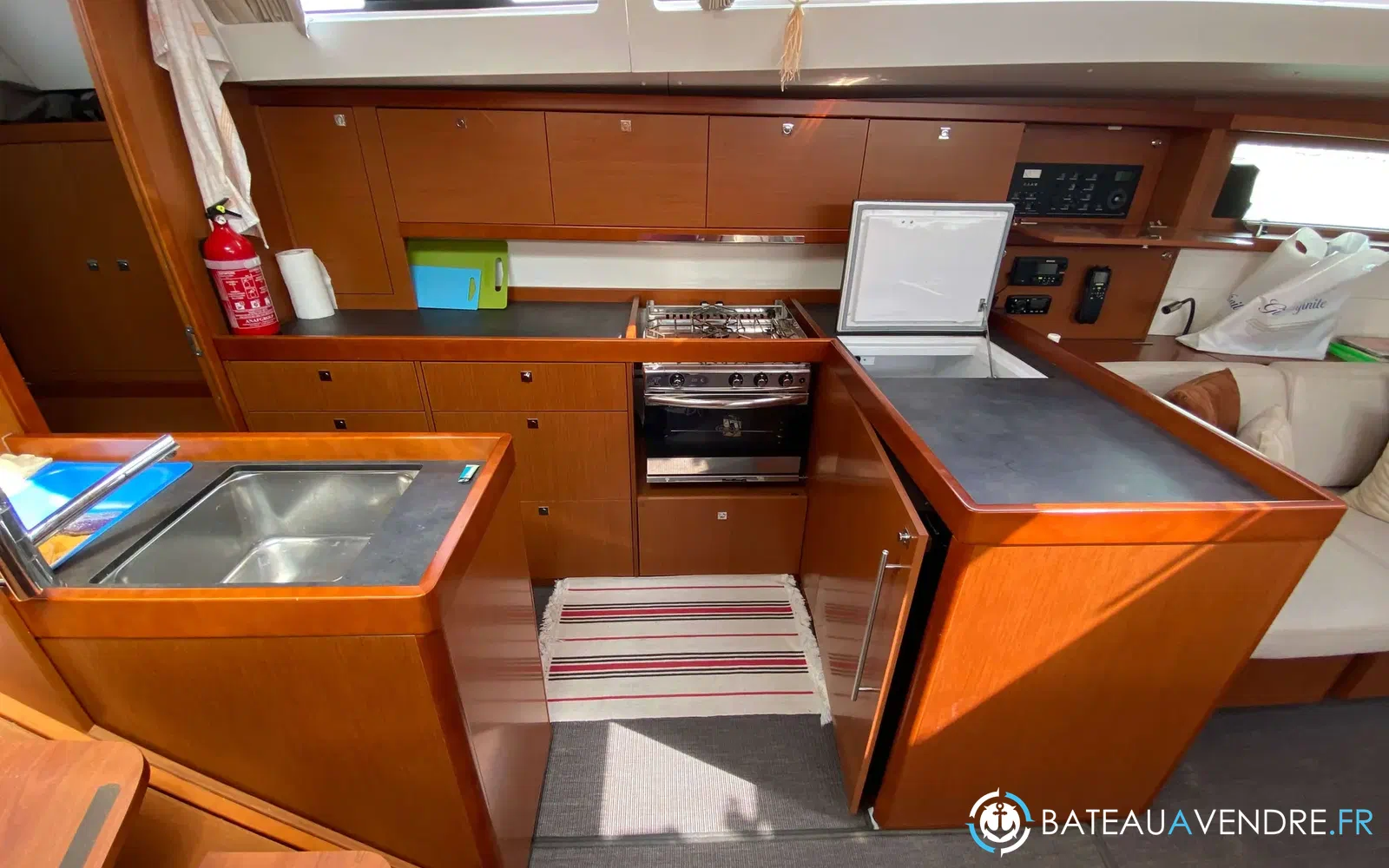 slider 25 Beneteau Oceanis 48
